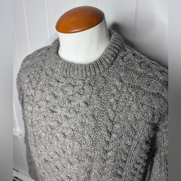 Carraig DonnIreland Pure Wool Fisherman Cable Knit Sweater - Picture 7 of 13